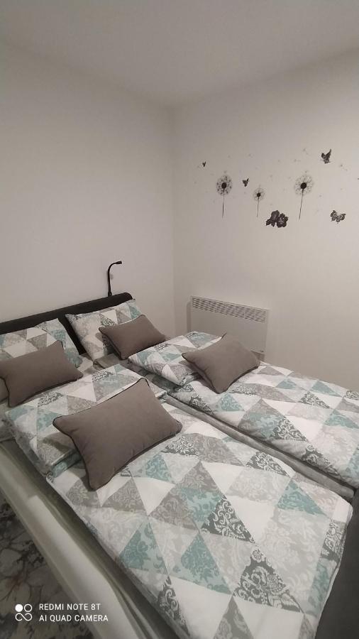 Apartman * Victory * Баня Лука Екстериор снимка